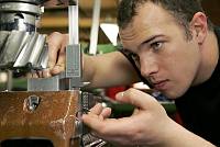 Bildungsakademie Tübingen<br>Feinwerkmechaniker-Metallbauer<br>Alexander Uliekin