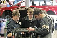 Bildungsakademie Tübingen<br>KFZ-Technik-Mechatroniker<br>Martin Süss und Maik Benedikt